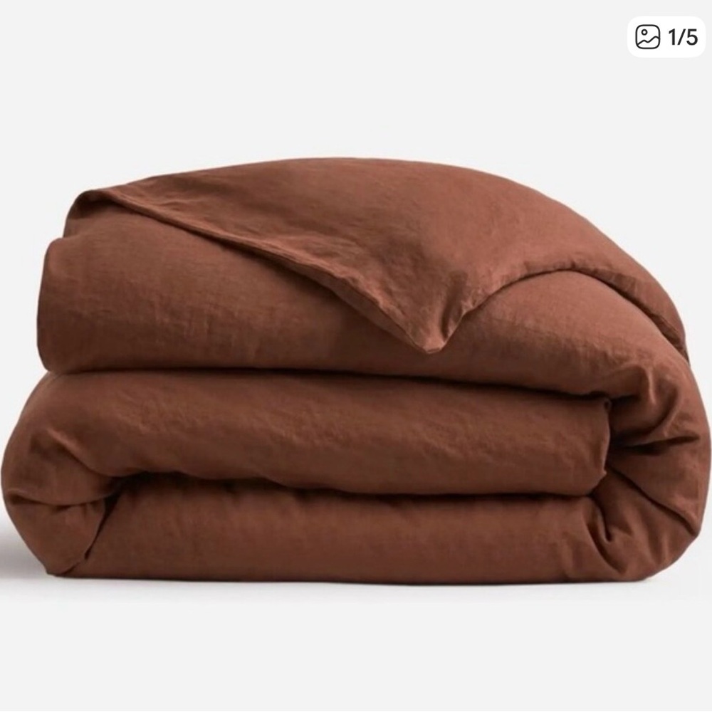 NWOT Quince European Twin Linen Duvet Cover Set with Standard Sham in Bordeaux